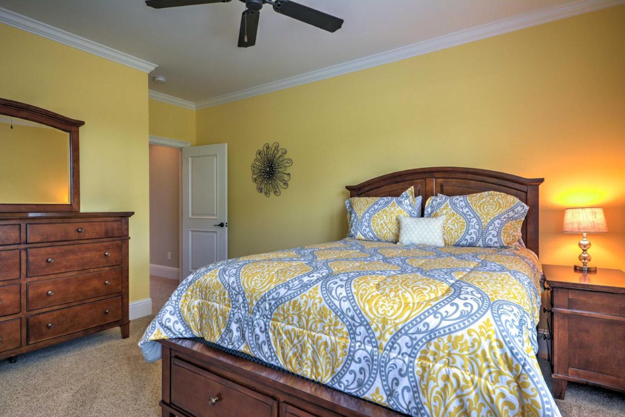 Spacious Family-Friendly Retreat With Winter Rates! Greensboro Exterior photo